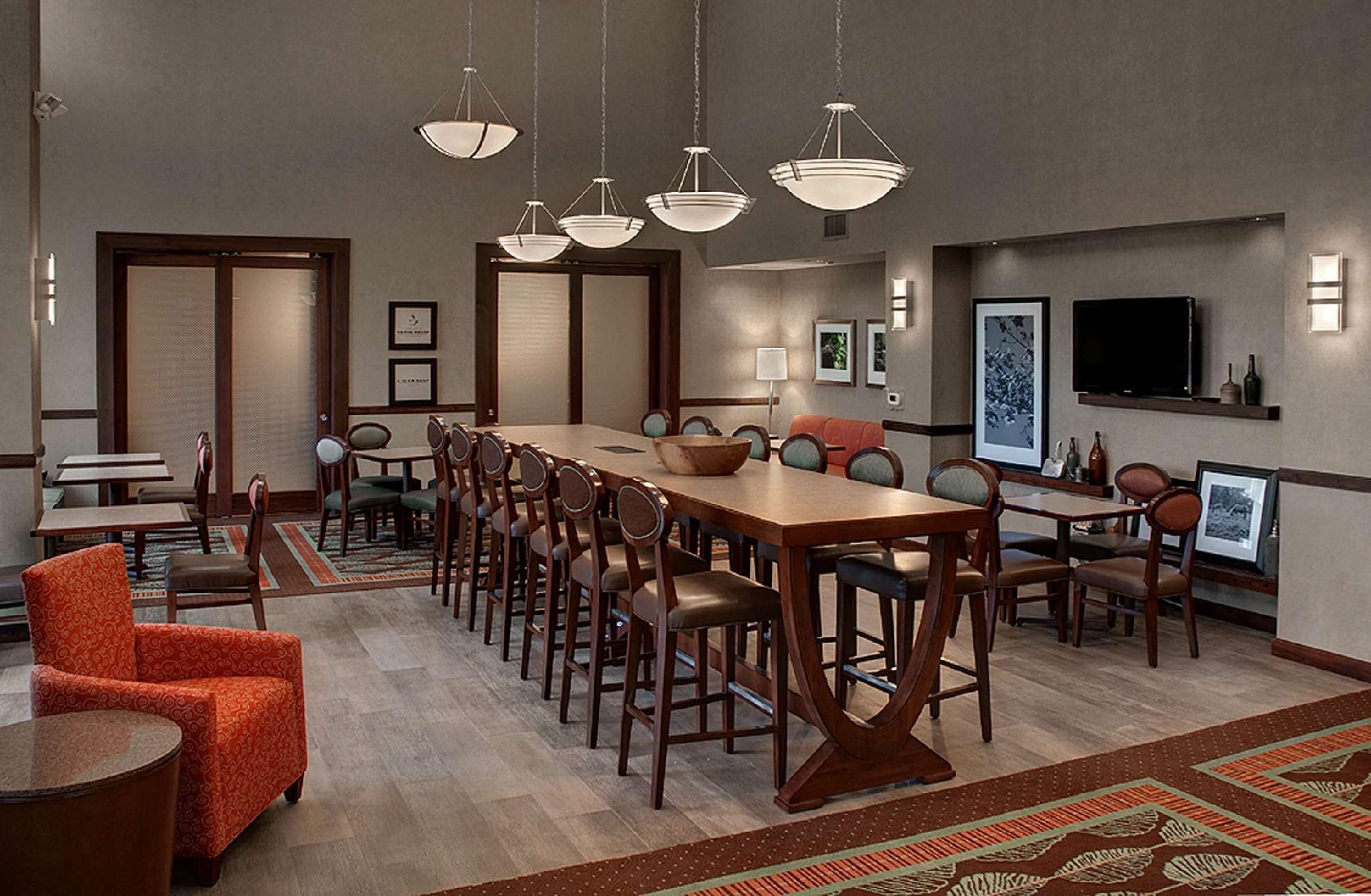Hampton Inn And Suites Salem Ngoại thất bức ảnh
