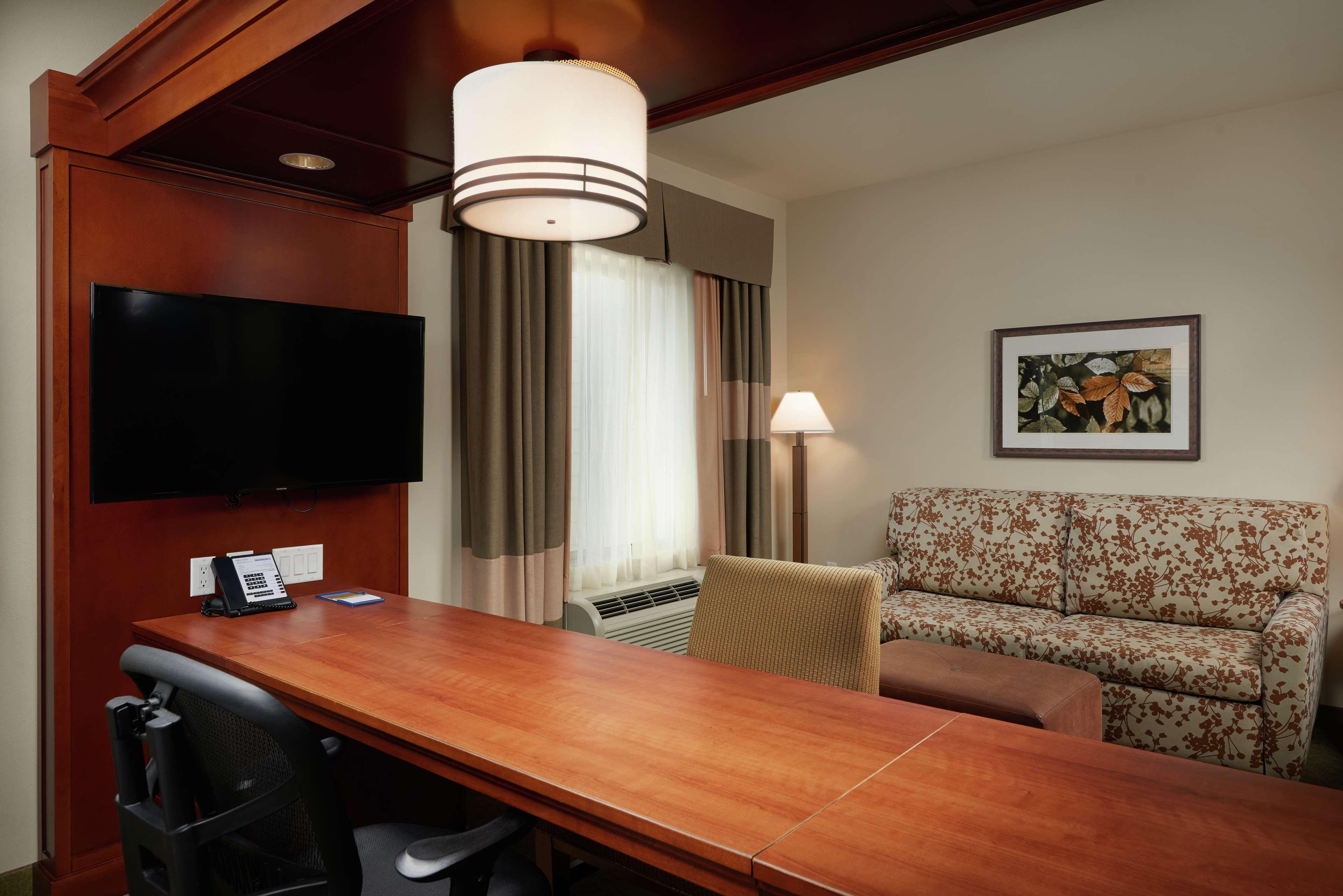 Hampton Inn And Suites Salem Ngoại thất bức ảnh