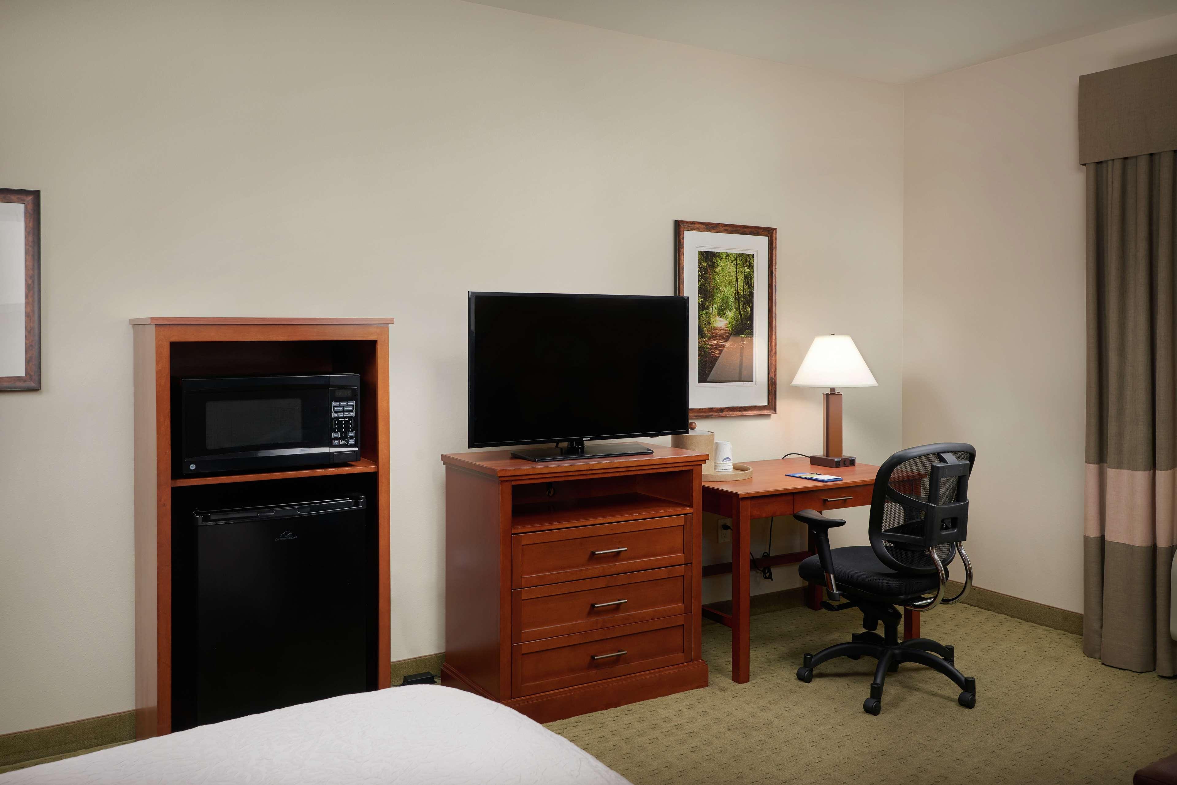 Hampton Inn And Suites Salem Ngoại thất bức ảnh