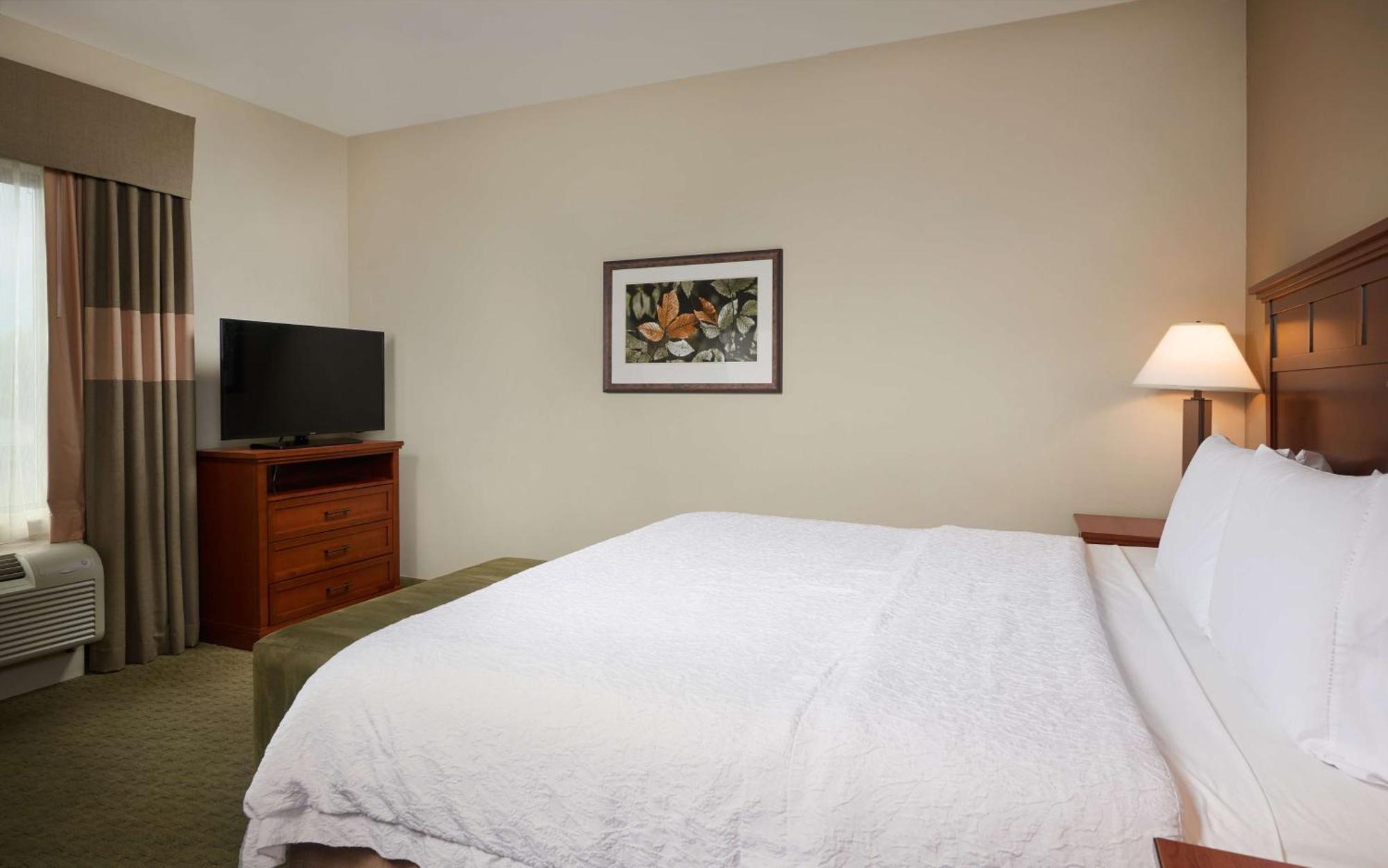Hampton Inn And Suites Salem Ngoại thất bức ảnh