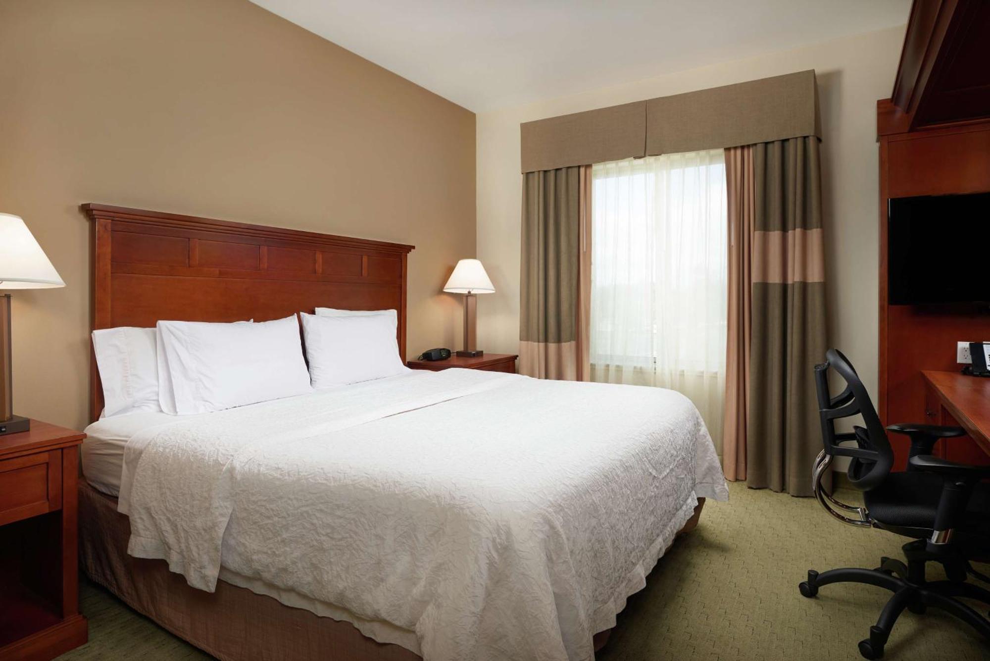 Hampton Inn And Suites Salem Ngoại thất bức ảnh