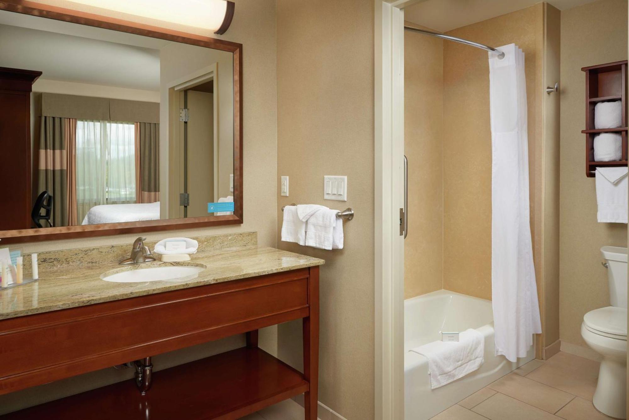 Hampton Inn And Suites Salem Ngoại thất bức ảnh