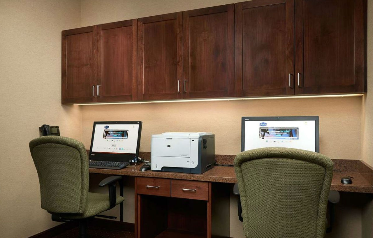 Hampton Inn And Suites Salem Ngoại thất bức ảnh